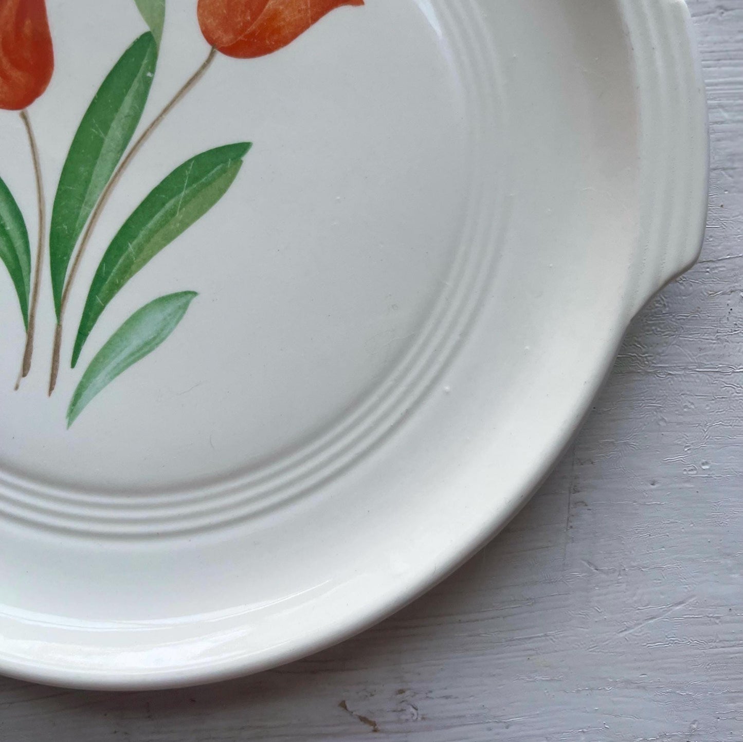 1940s Knowles Utility Ware Tulip Cake Plate – Classic Mid-Century Serveware - Hand Painted Cake Plate - Vintage Serving Platter