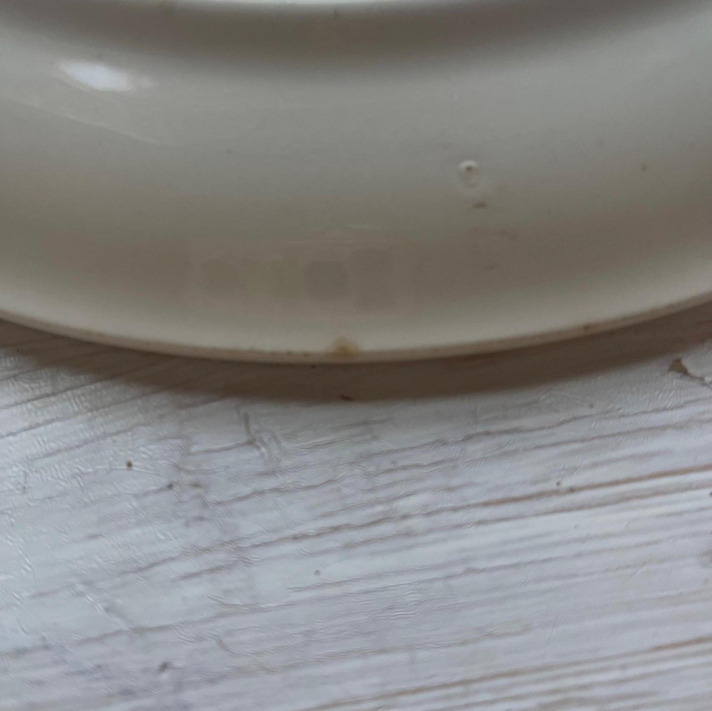 1940s Knowles Utility Ware Tulip Cake Plate – Classic Mid-Century Serveware - Hand Painted Cake Plate - Vintage Serving Platter