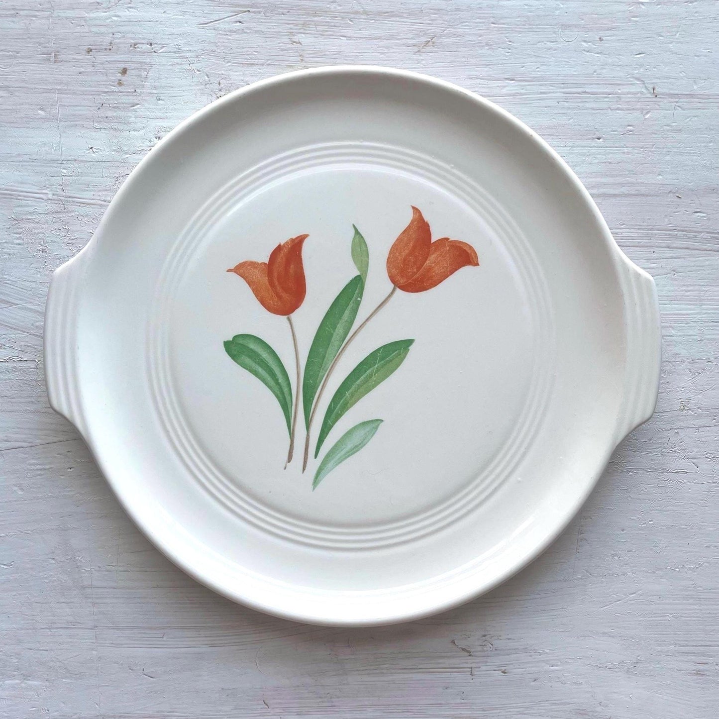 1940s Knowles Utility Ware Tulip Cake Plate – Classic Mid-Century Serveware - Hand Painted Cake Plate - Vintage Serving Platter