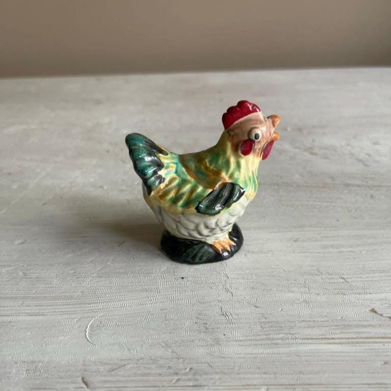 Vintage Rooster Salt & Pepper Shakers: Farmhouse Kitchen Decor