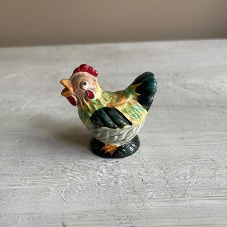 Vintage Rooster Salt & Pepper Shakers: Farmhouse Kitchen Decor