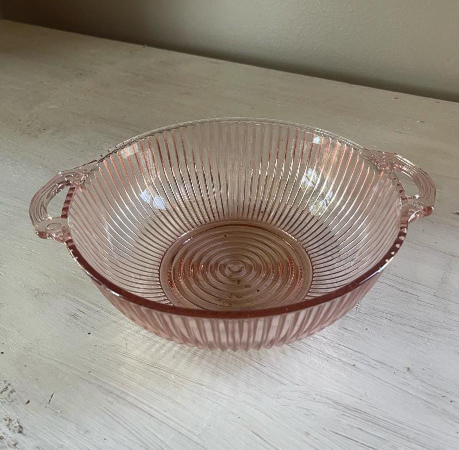 Vintage Pink Depression Glass Bowl with Handles - Vintage Pink Glass Bowl - Vintage Bowl - Vintage Depression Glass Vegetable Bowl