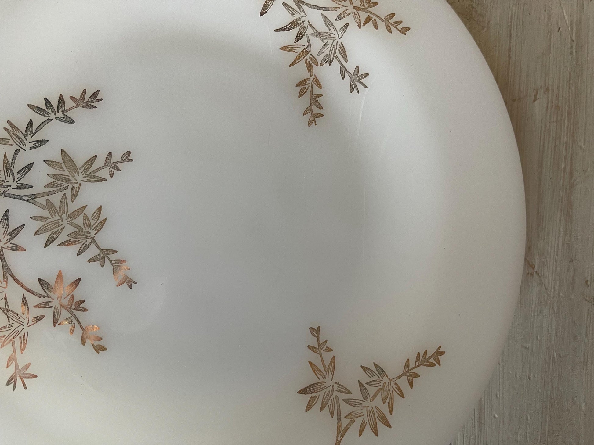 4 Dinner Plates - Federal Glass Golden Glory Leaf - Vintage Plates - Golden Glory Leaf Pattern Plates - Midcentury Milk Glass Plates