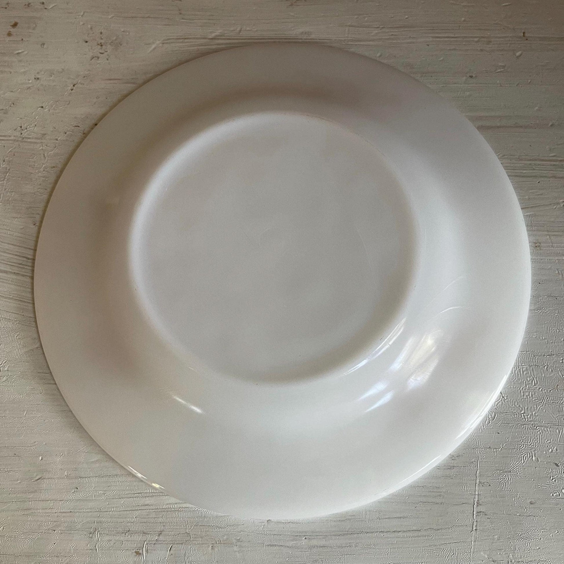 Federal Glass Golden Glory Leaf Dinner Plate | Vintage Plates | Golden Glory Leaf Pattern Plates | Vintage Federal Glass | Milk Glass Plates