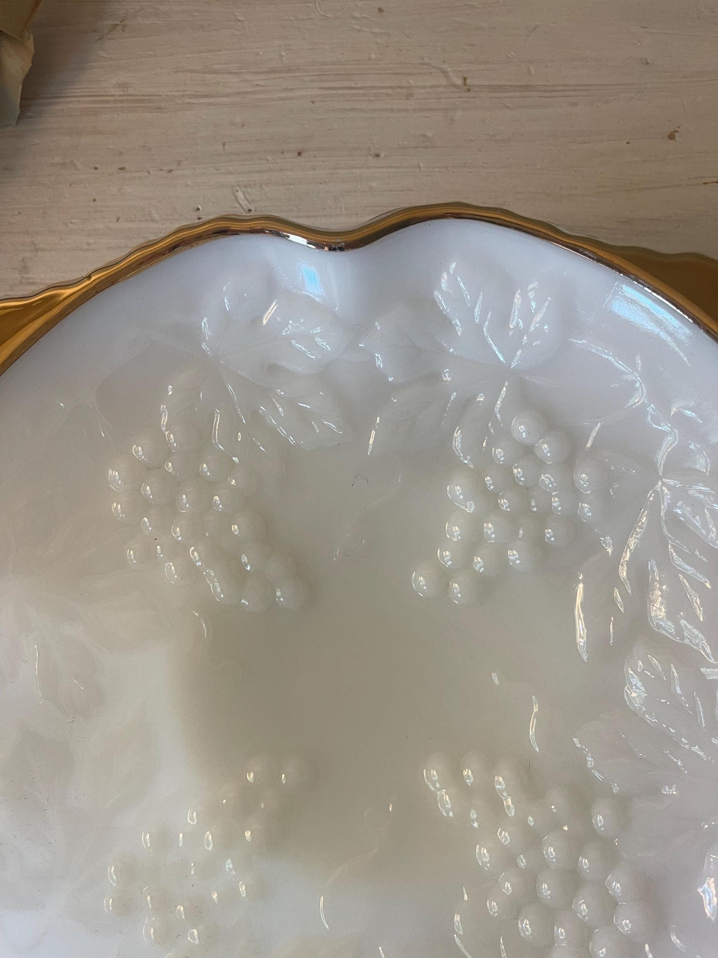 Vintage Anchor Hocking Milk Glass Bowl: 1960s Grape Pattern with Gold Trim