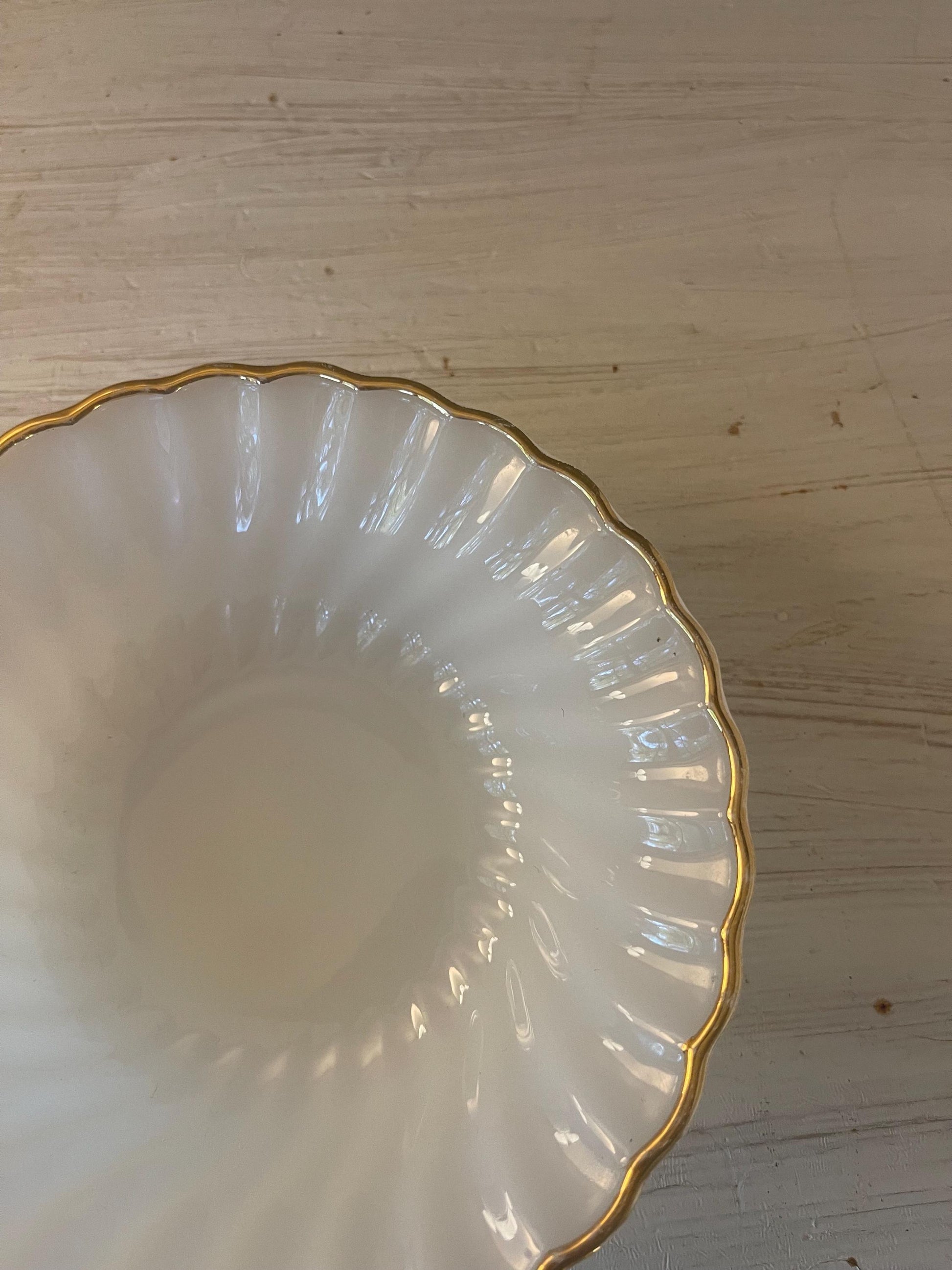 Fire King Golden Anniversary Shell Berry Dessert Bowl | Vintage Fire King Milk Glass Swirl | Gold Rim Milk Glass 5 Inch Bowl