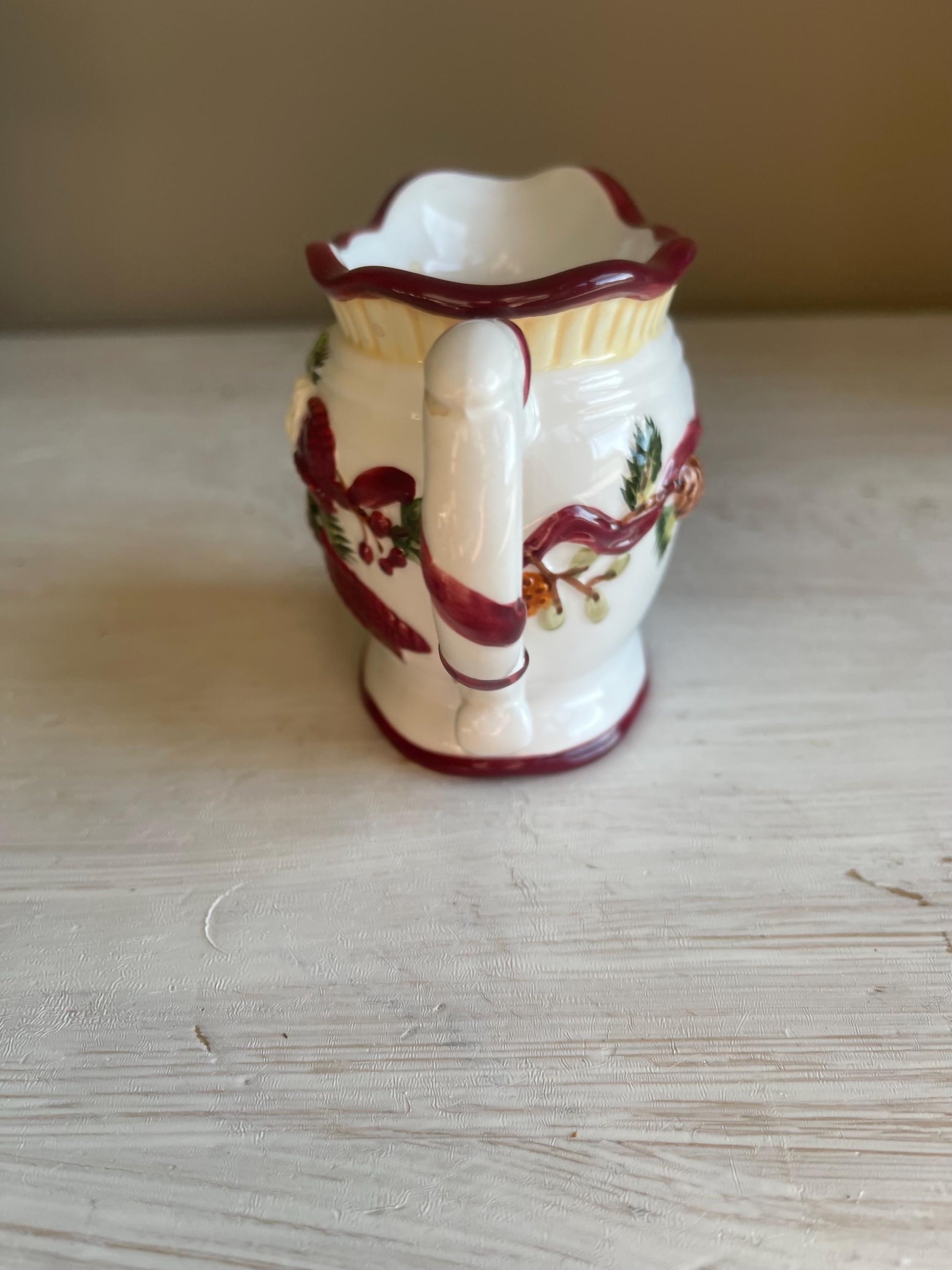 Pine Cone Wreath Cream and Sugar Set | Pine Cone Cream and Sugar Set | Vintage Christmas Cream & Sugar | Holiday Cream and Sugar