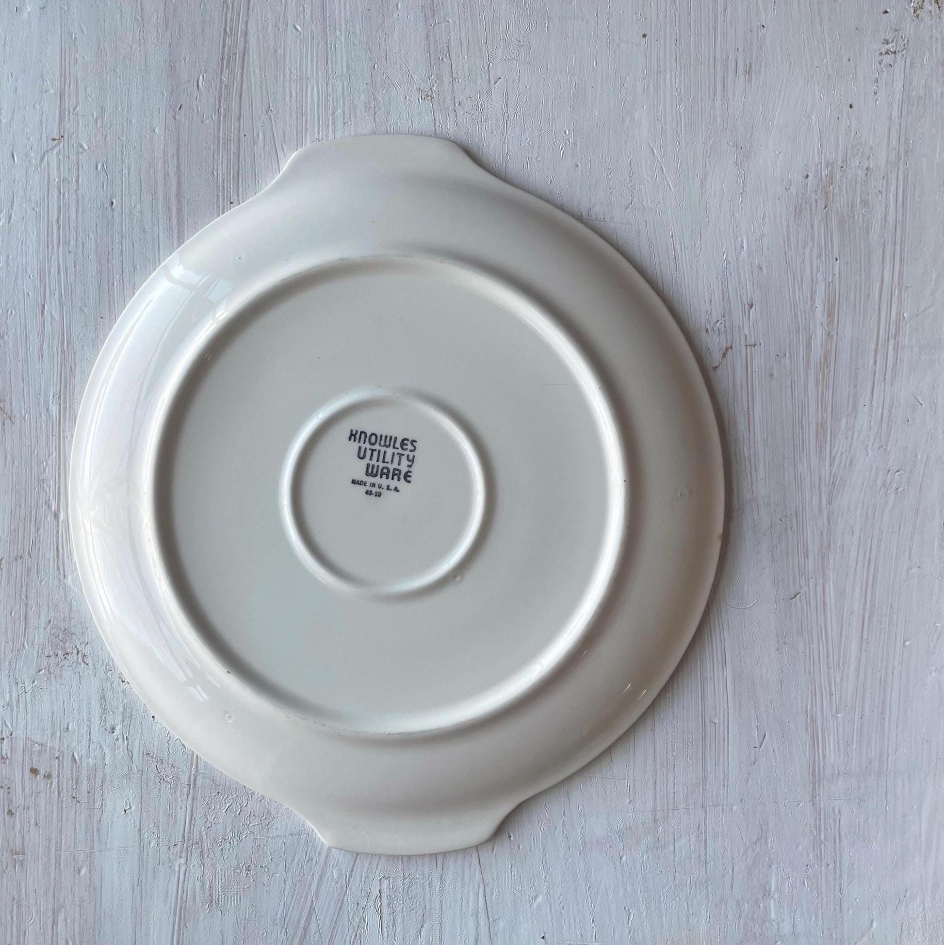 1940s Knowles Utility Ware Tulip Cake Plate – Classic Mid-Century Serveware - Hand Painted Cake Plate - Vintage Serving Platter