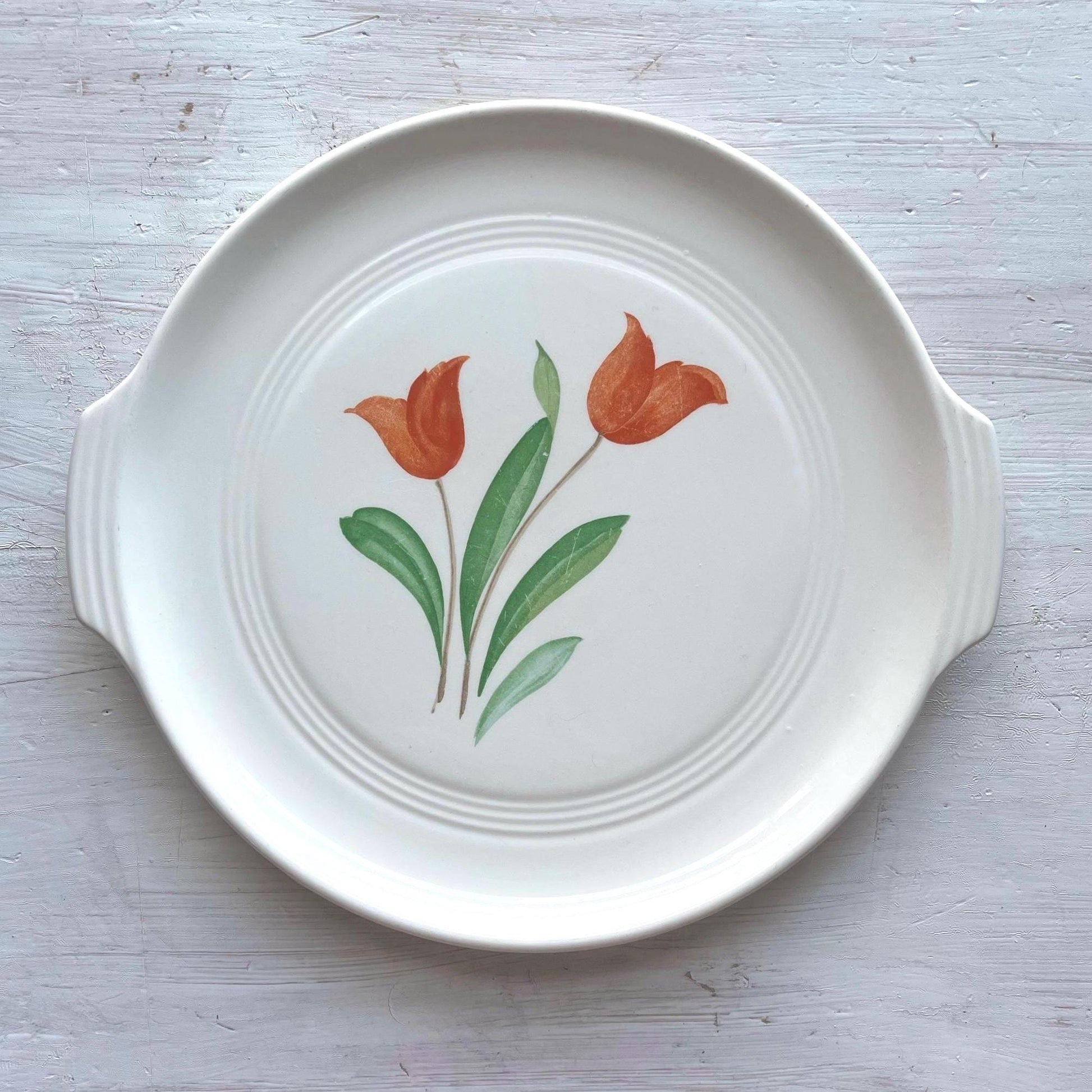 1940s Knowles Utility Ware Tulip Cake Plate – Classic Mid-Century Serveware - Hand Painted Cake Plate - Vintage Serving Platter