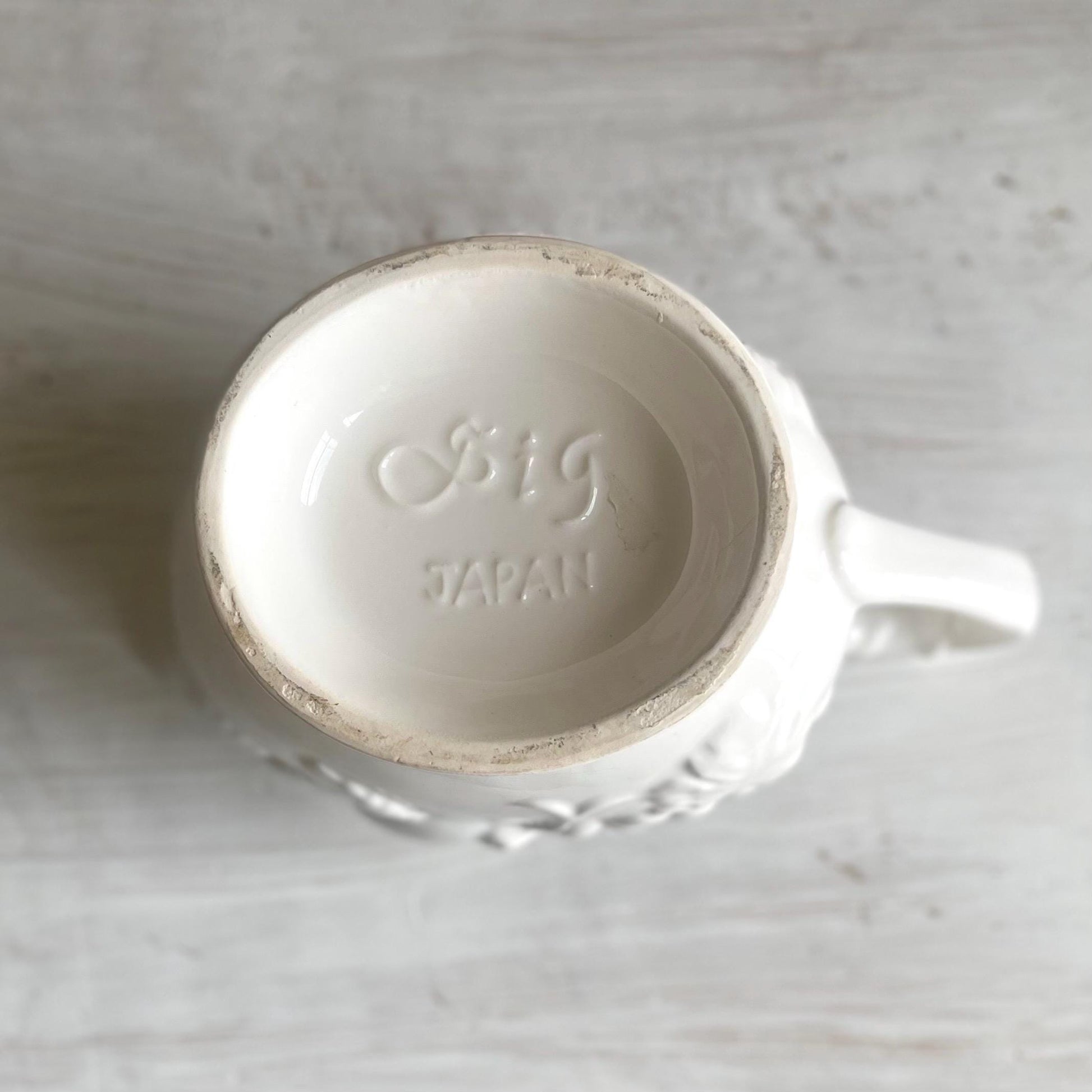 Vintage Sig Japan White Porcelain Gravy Boat - Grape Pattern - Japanese China - Vintage Gravy Boat - Holiday Entertaining - Sig China