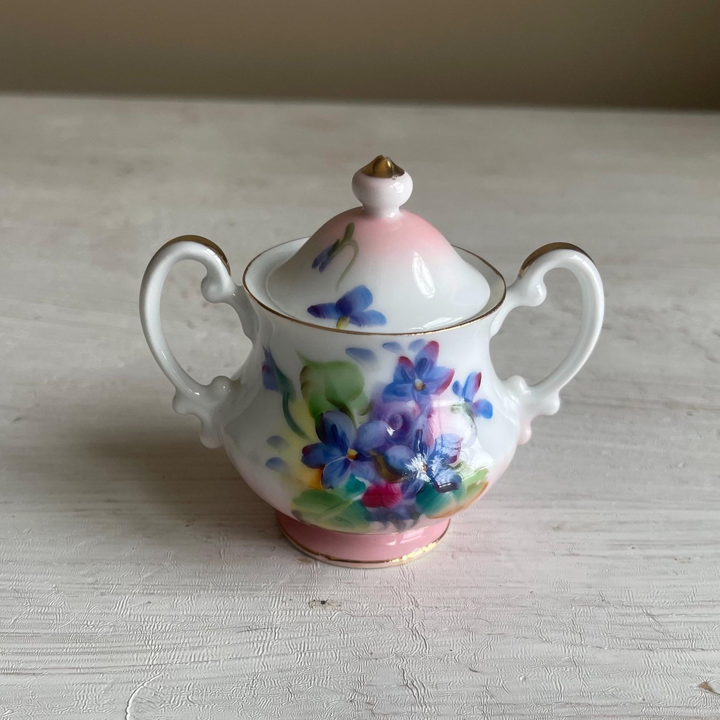 Vintage Takiro Japan Sugar Bowl and Creamer Set: Hand-Painted Floral China