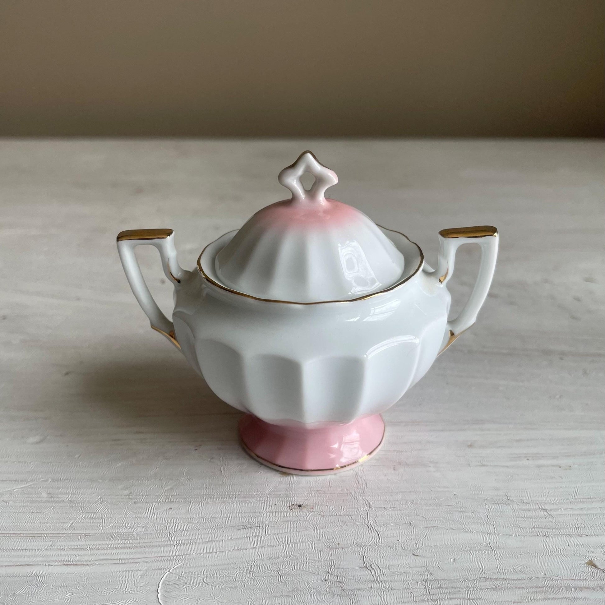 Vintage Takiro Japan Sugar Bowl and Creamer Set: Hand-Painted Floral China