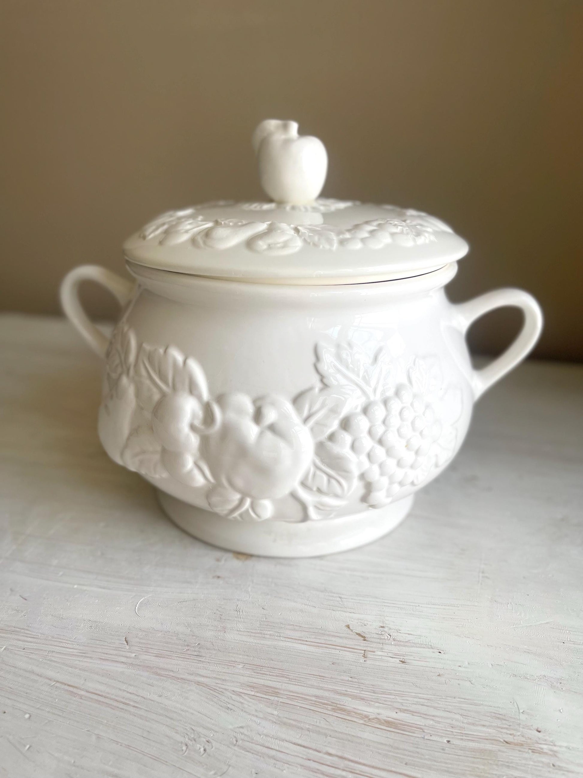 Soup Tureen - Vintage White Ceramic Soup Tureen | Embossed Fruit Design | Nature by Tablestop Unlimited