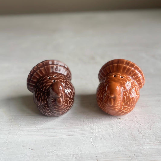 Vintage Thanksgiving Salt & Pepper Shakers | Turkey Salt and Pepper Set