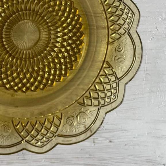 Mayfair Open Rose Dinner Plate | 1930s Hocking Glass | Vintage Yellow Depression Glass