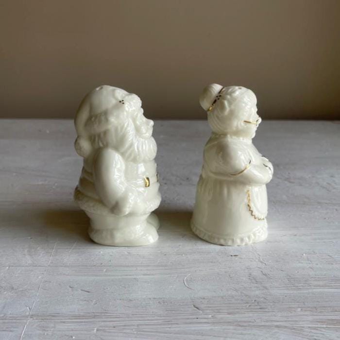 Vintage Santa & Mrs Claus Salt and Pepper Shakers | Formalities Baum Brothers
