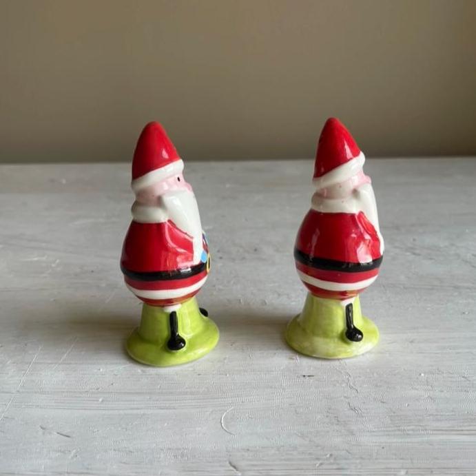 Vintage Santa Salt & Pepper Shakers | Christmas Salt and Pepper Set