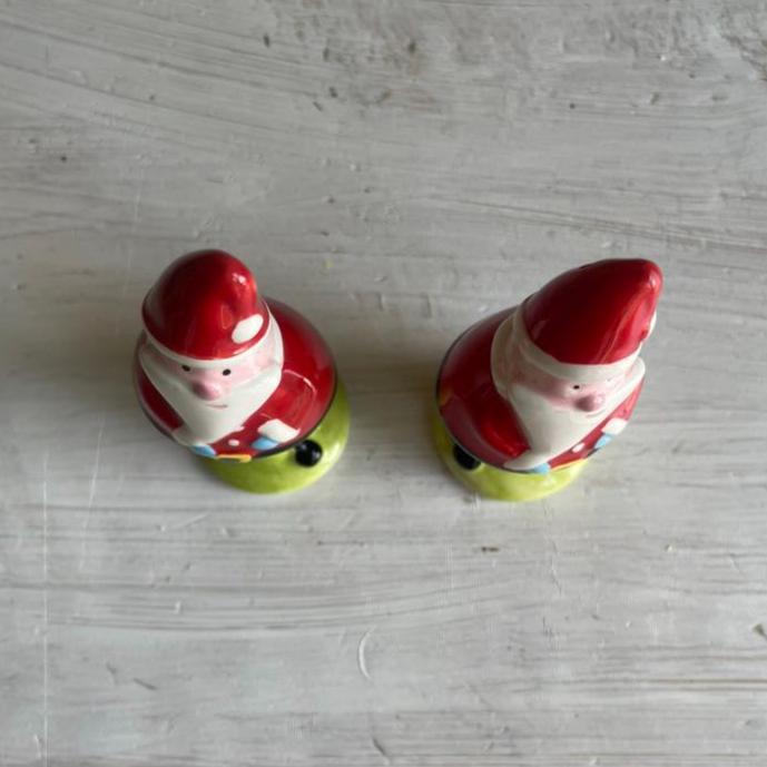 Vintage Santa Salt & Pepper Shakers | Christmas Salt and Pepper Set
