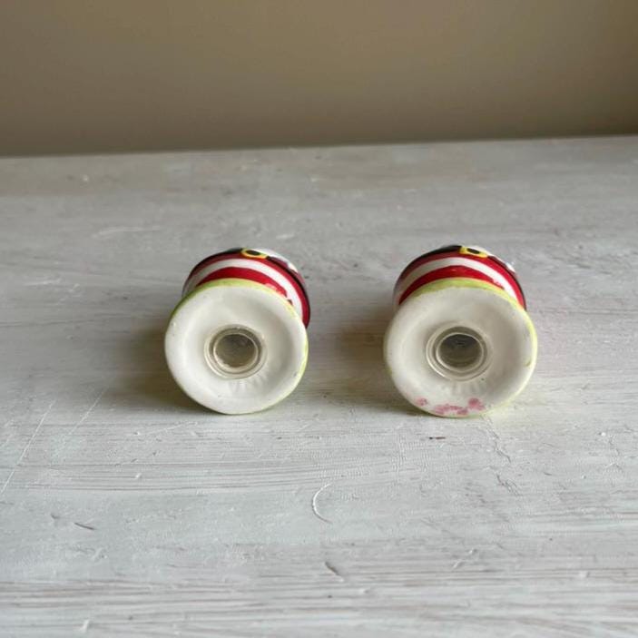 Vintage Santa Salt & Pepper Shakers | Christmas Salt and Pepper Set