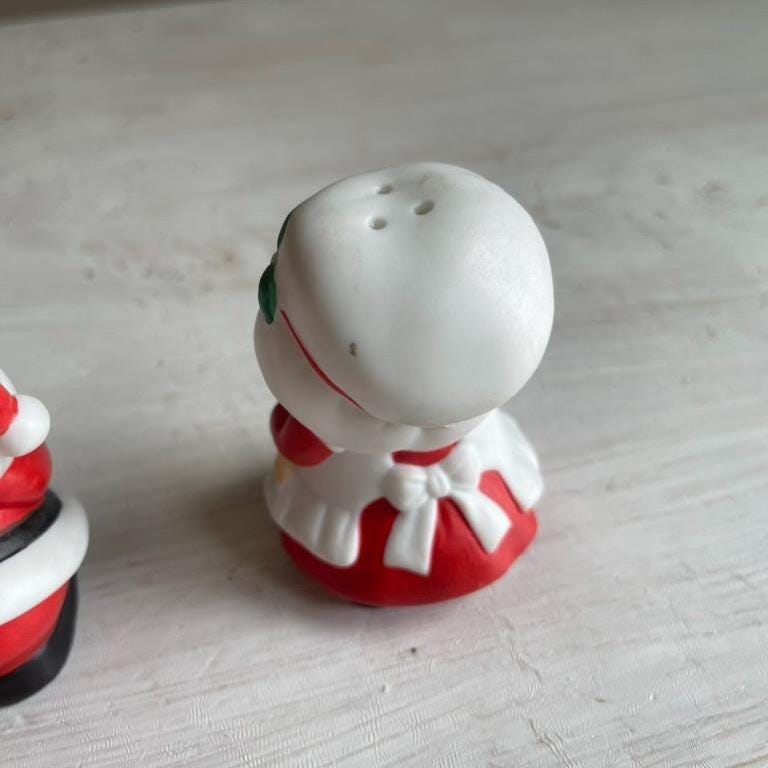Vintage Santa & Mrs Claus Salt and Pepper Shakers | Christmas Salt and Pepper Shaker | Vintage Christmas | George Holiday Shakers
