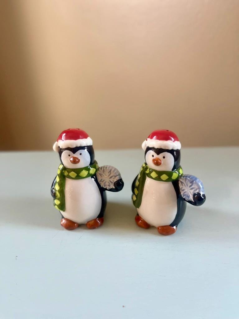 Vintage Christmas Penguin Salt and Pepper Shakers | Holiday Shaker Set | Vintage Christmas Decor | Penguin Collectible | Salt & Pepper