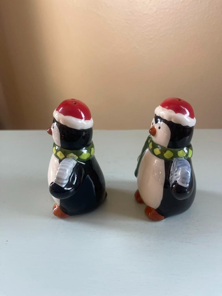Vintage Christmas Penguin Salt and Pepper Shakers | Holiday Shaker Set | Vintage Christmas Decor | Penguin Collectible | Salt & Pepper