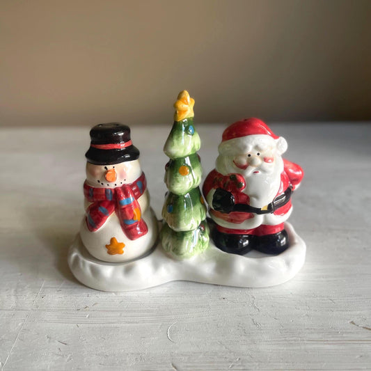 Vintage Santa & Snowman Salt and Pepper Shaker Set | Christmas Salt and Pepper Shaker | Vintage Christmas | Santa | Snowman