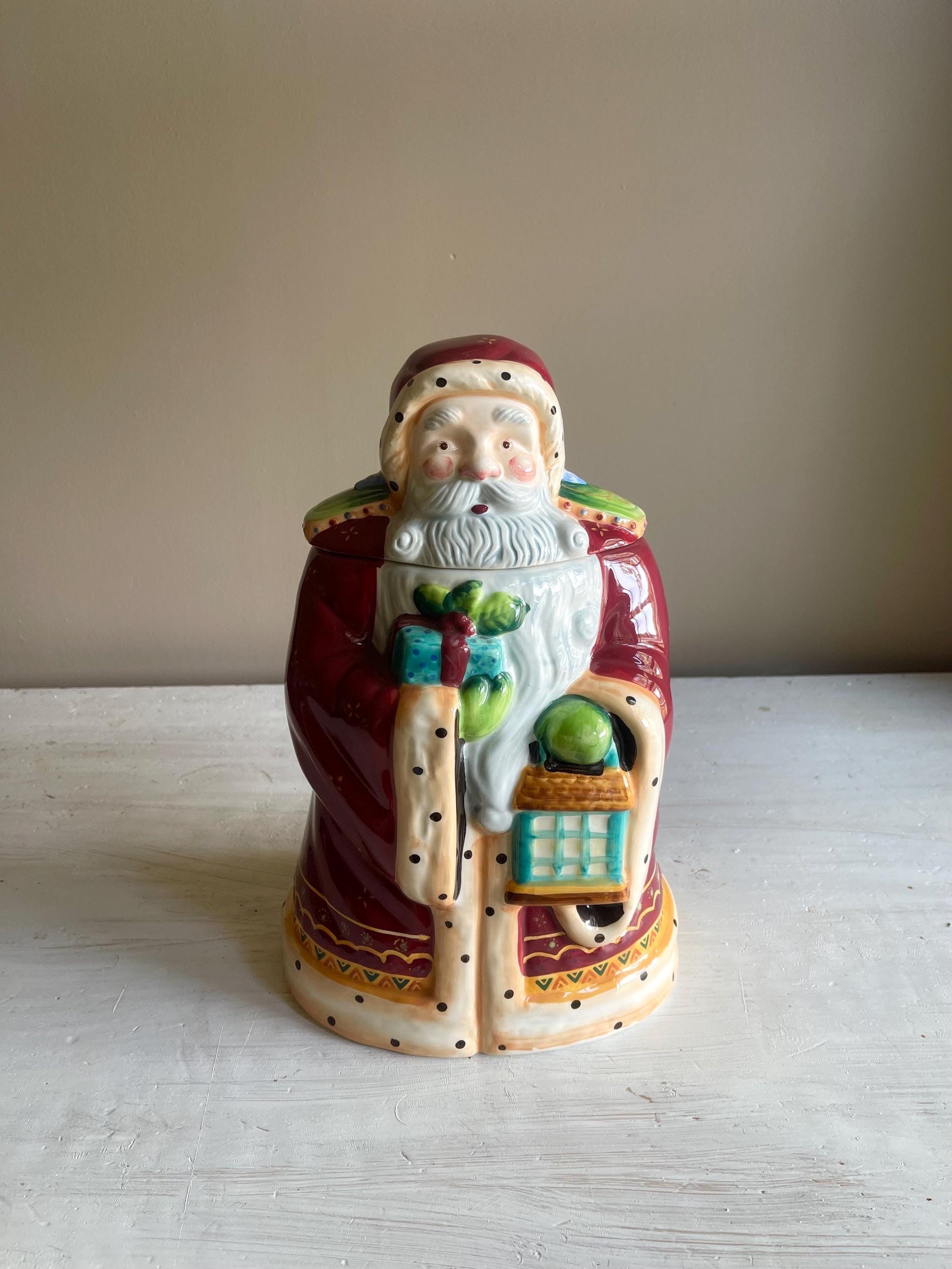 Vintage Santa Claus Cookie Jar: Christmas Kitchen Decor
