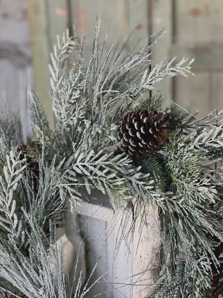 Artificial Fir Pine Wreath - 24 Inch Winter Wreath