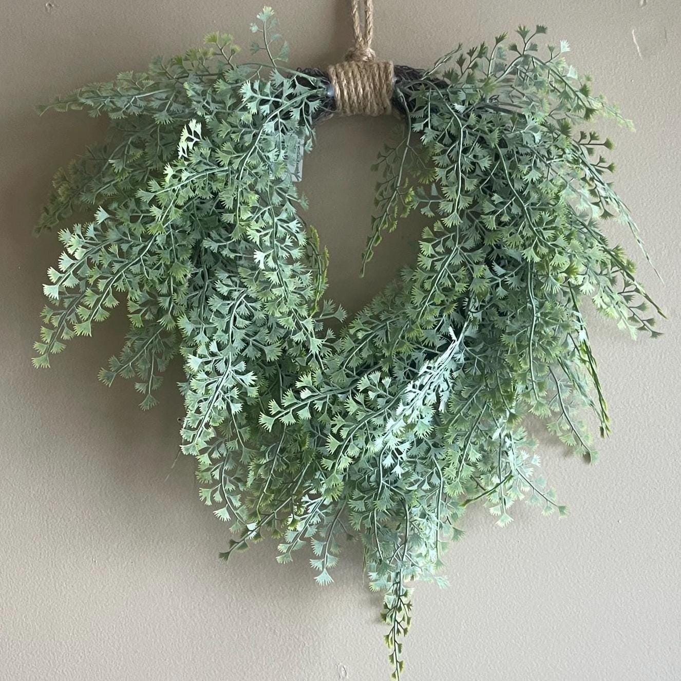 Small Fern Wreath - Spring Decor - 15-Inch Wreath