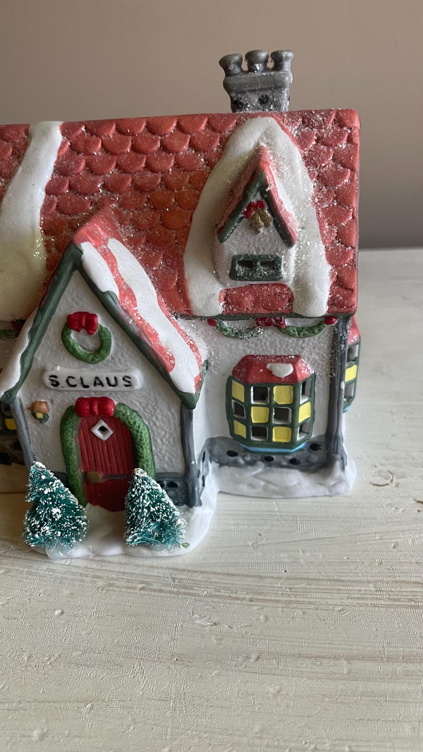 Vintage 1993 Kringle Town Santa's House | Lighted Christmas Village