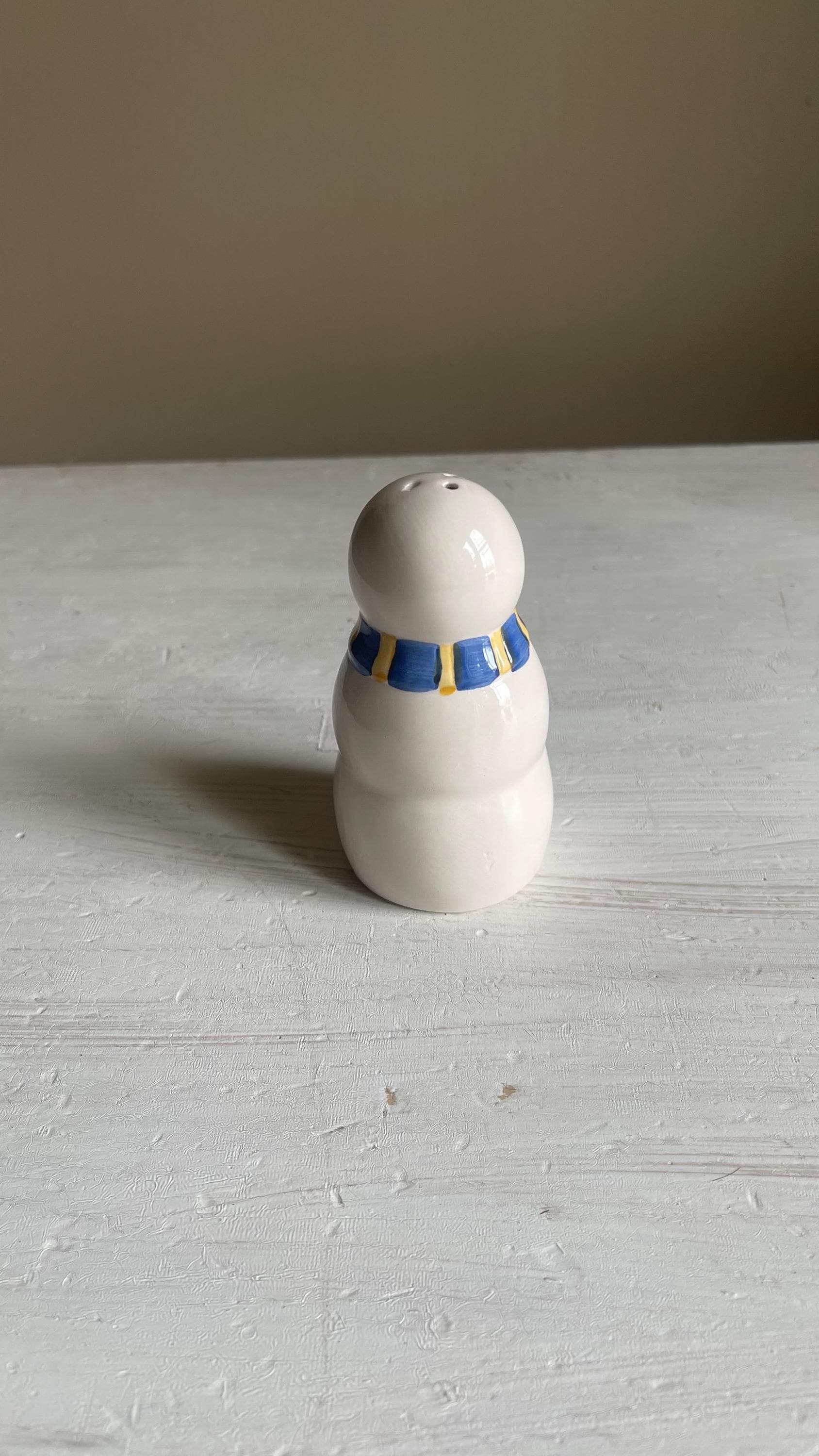 Vintage Snowman Salt & Pepper Shakers | Christmas Kitchen Decor
