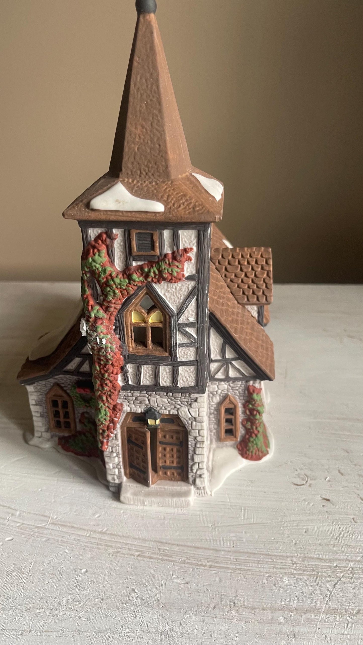 Department 56 Old Michael Church Dickens Village 1992 - Christmas Village
