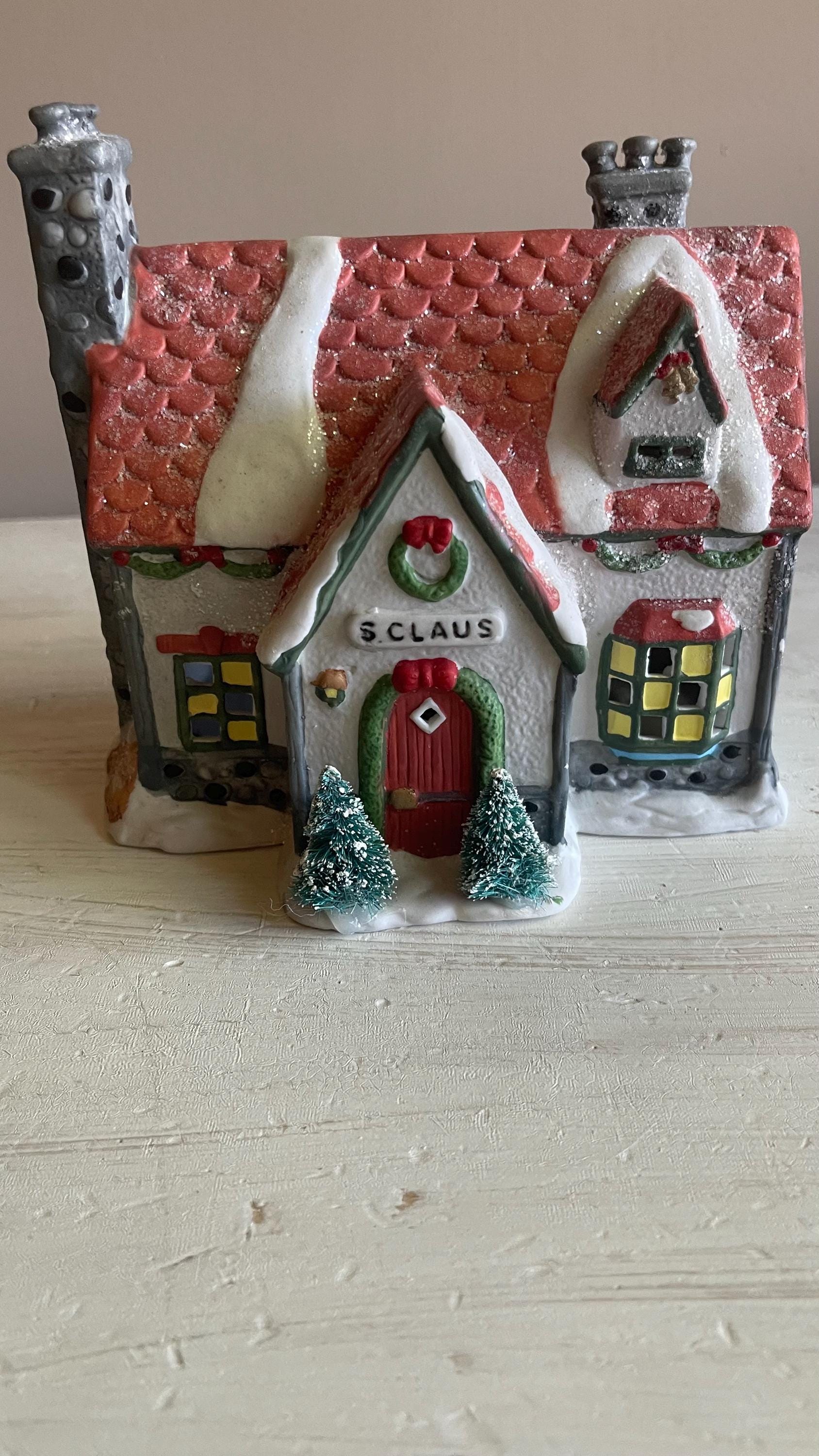 Vintage 1993 Kringle Town Santa's House | Lighted Christmas Village