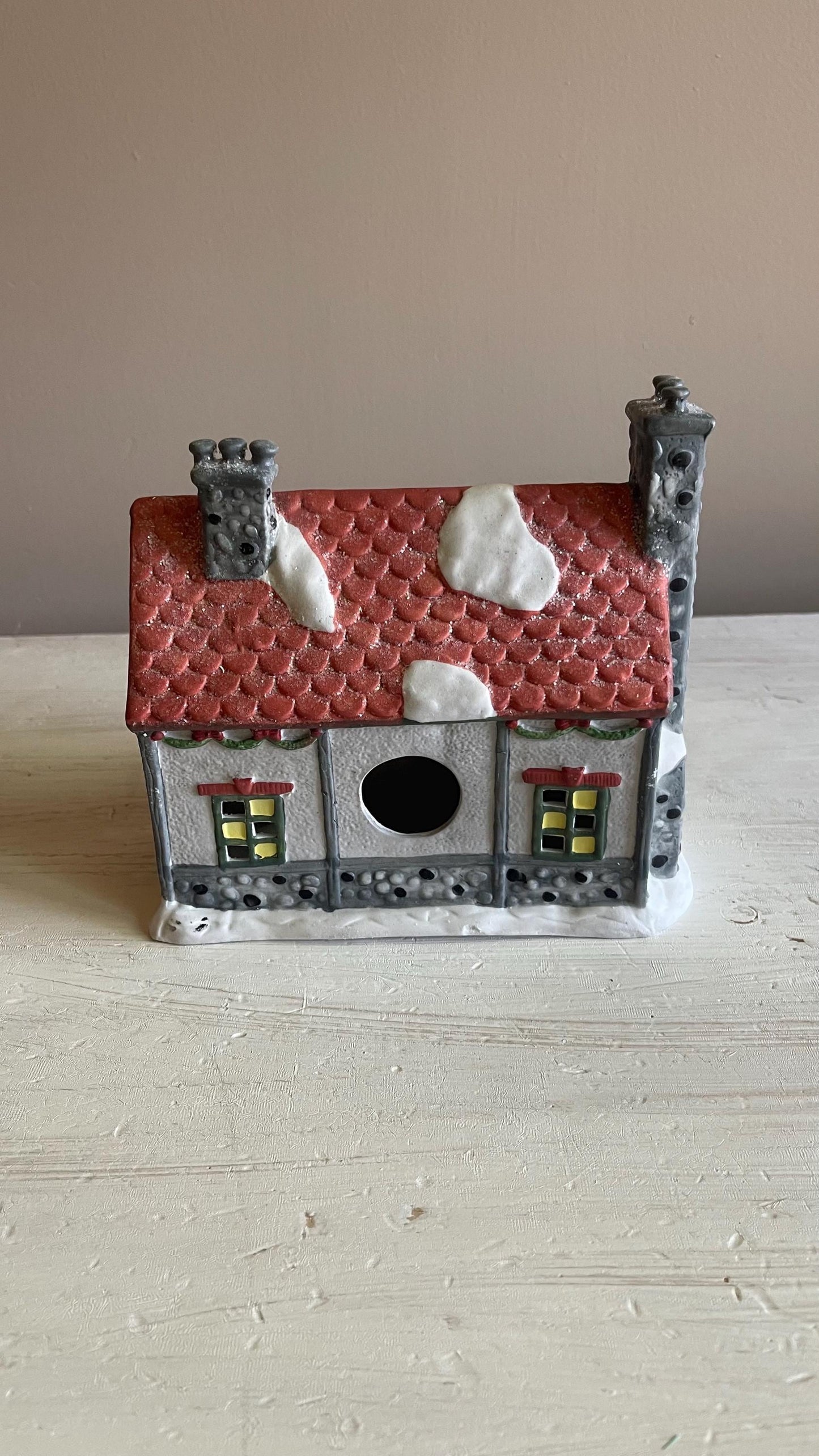 Vintage 1993 Kringle Town Santa's House | Lighted Christmas Village