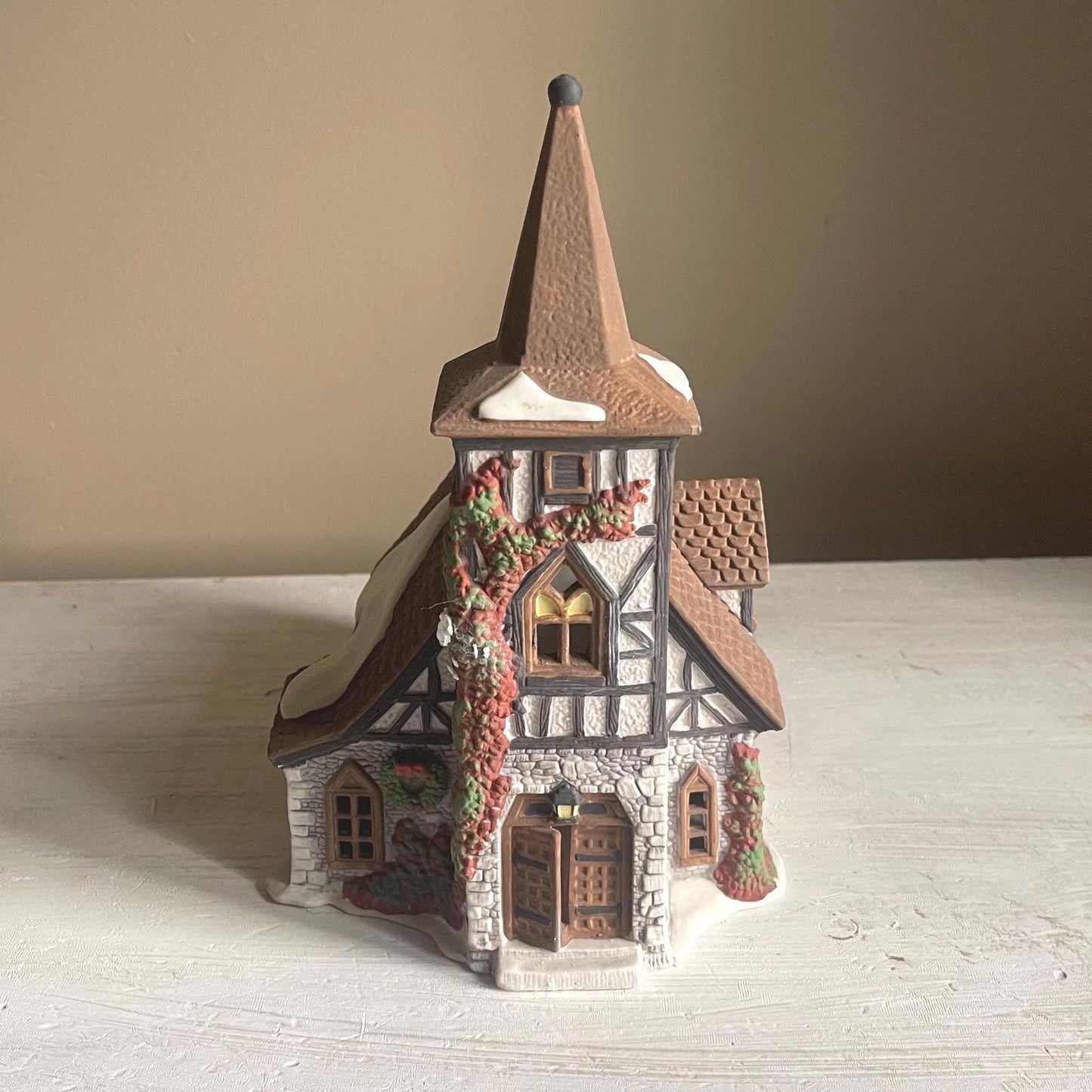 Department 56 Old Michael Church Dickens Village 1992 - Christmas Village