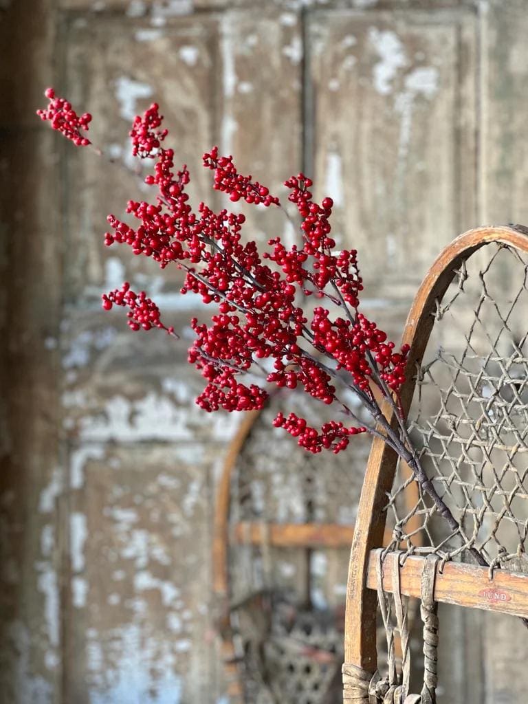Red Berry Spray - 35 Inch