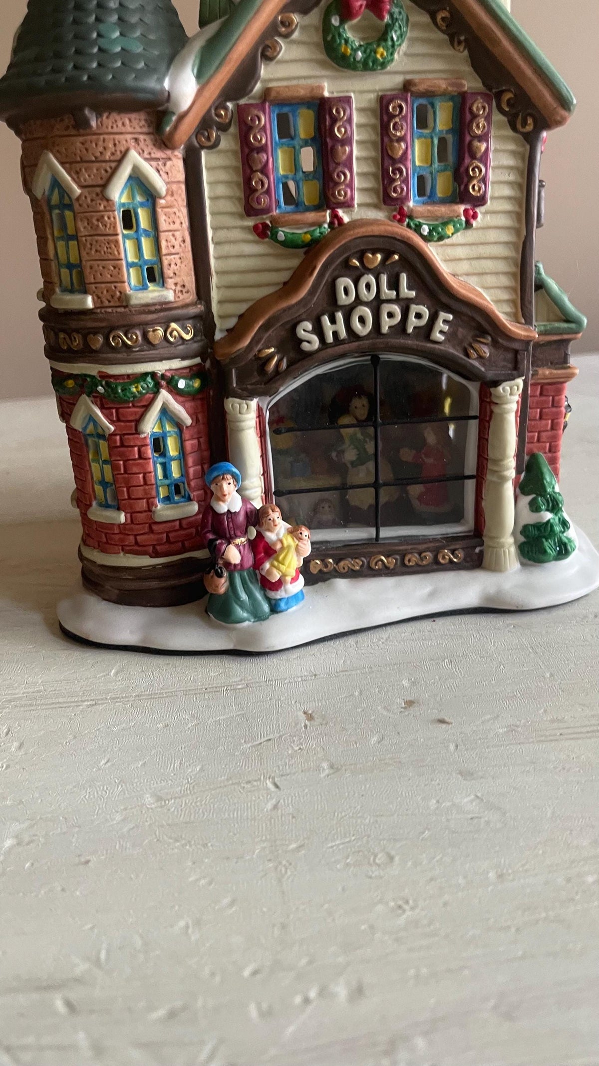 Christmas Streets Collection Doll Shoppe - Lighted Christmas Village