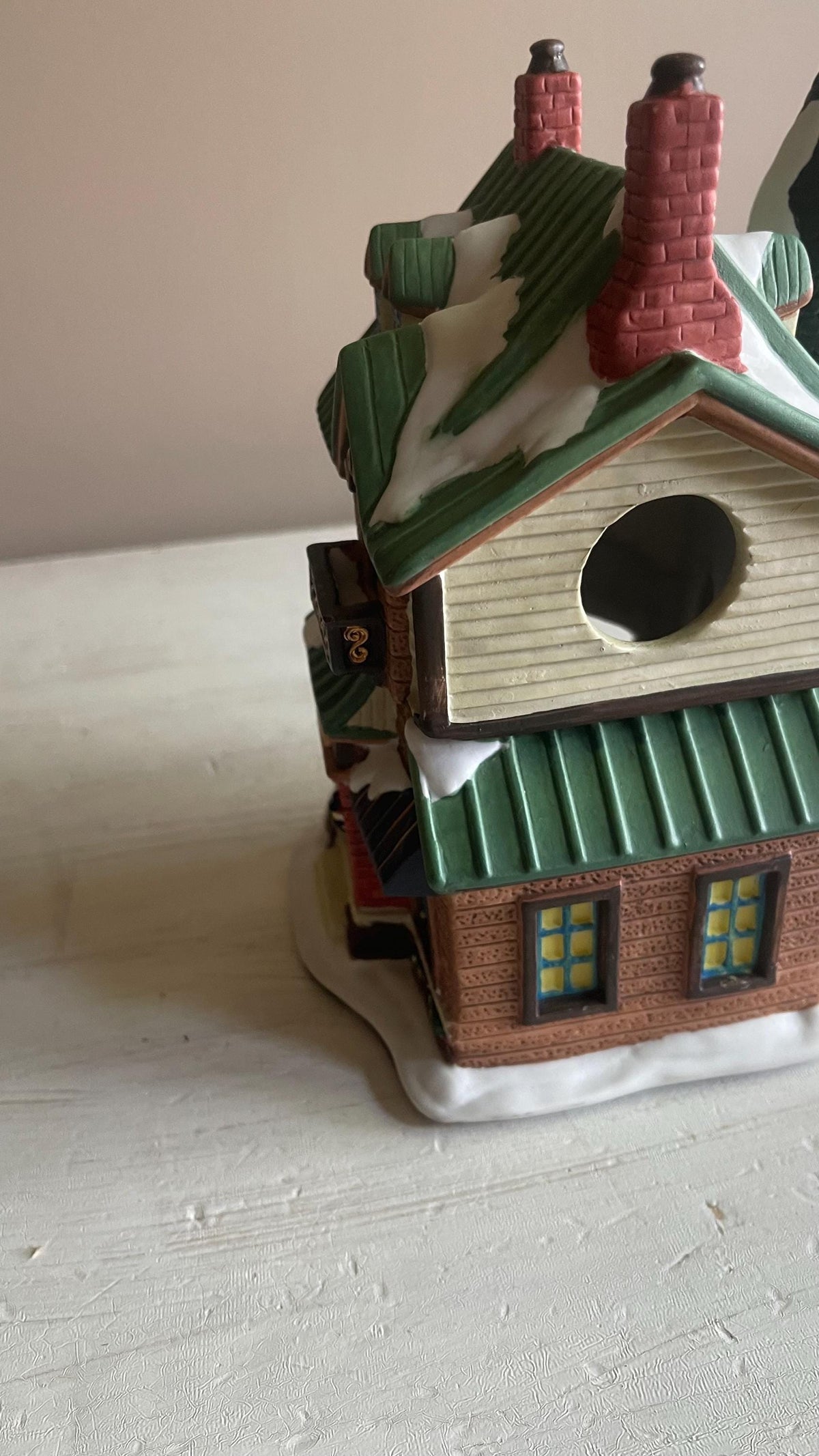 Christmas Streets Collection Doll Shoppe - Lighted Christmas Village