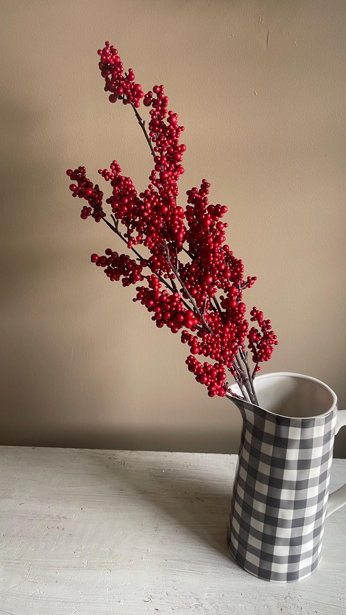 Red Berry Spray - 35 Inch
