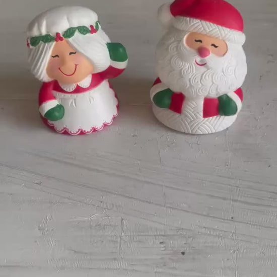 Vintage Hallmark Santa & Mrs. Claus Salt and Pepper Shakers - Christmas Kitchen Decor