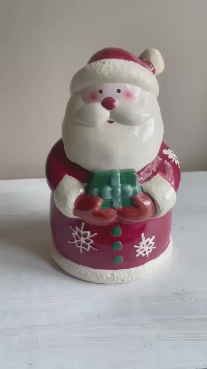 Vintage Santa Claus Cookie Jar: Holiday Kitchen Decor