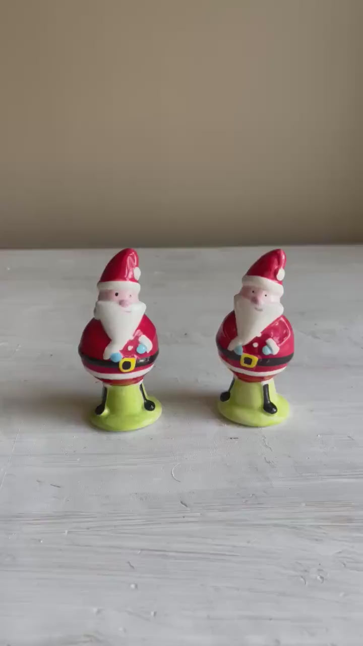 Vintage Santa Salt & Pepper Shakers | Christmas Salt and Pepper Set | Vintage Christmas | Santa Salt and Pepper Shakers | Vintage Santa