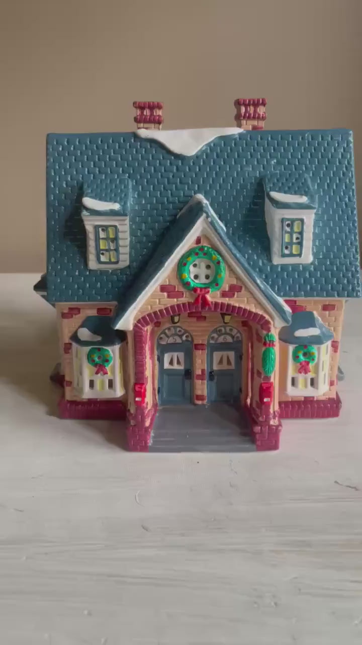 Vintage Dept 56 Double Bungalow: 1989 Snow Village Christmas House